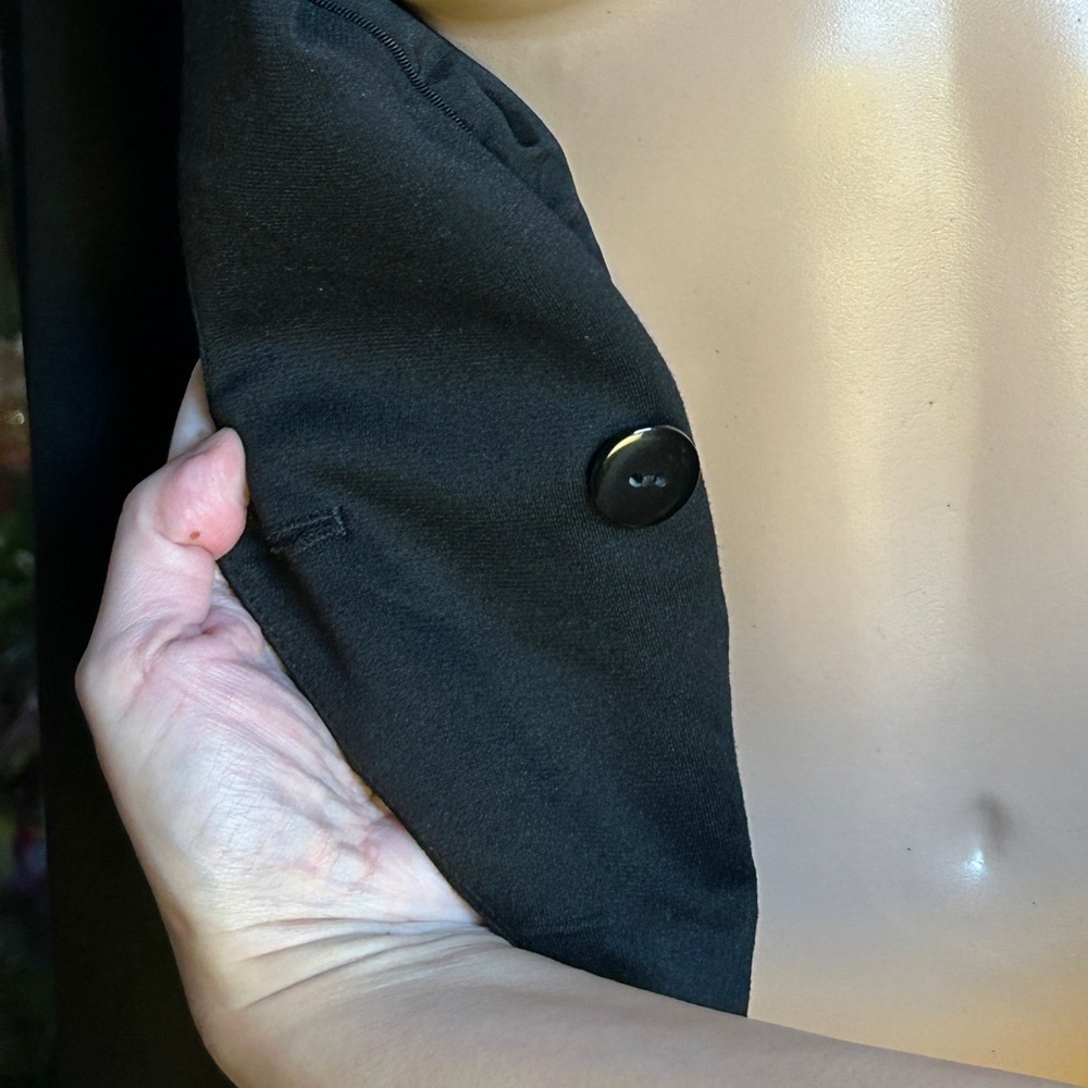 H&M Black Blazer size 2 - Picture 5 of 12